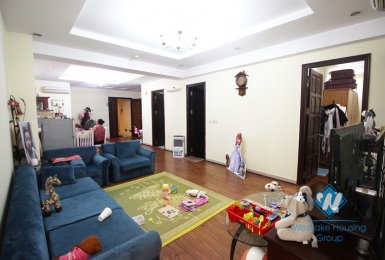 Nice  apartment with full furniture for rent in Au Co Street